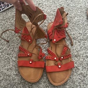 Dolce Vita Women's Red Strappy Lace-Up Gladiator Sandals 8